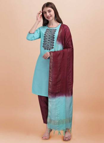 For A Casual Wear,Grab These Readymade Suit in Fine Colored.These Top And Botom Are Fabricated On Slub Cotton Pair With Cotton Silk Dupatta.Its Beautified With Designer Embroidery Work.