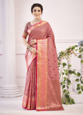 Grab These Festive Wear Saree in Fine Colored Pair With Blouse.These Saree And Blouse Are Fabricated On Handloom Cottonk.Its Beautified With Weaving Jacquard Designer Work.