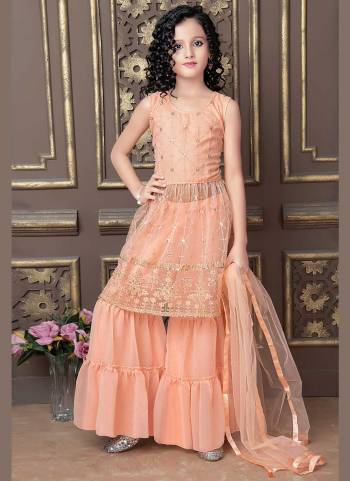 Grab These Readmade Kids Wear Sharara Suit in Fine Colored.These Top And Dupatta Are Fabricated On Net Pair With Faux Georgette Sharara.Its Beautified With Heavy Thread,Sequance Embroidery Work.