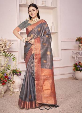 Grab These Beautiful Colored Saree Pair With Blouse.These Saree And Blouse Are Fabricated On Organza.Its Beautified With Wevon Designer Work.