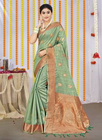 Grab These Beautiful Colored Saree Pair With Blouse.These Saree And Blouse Are Fabricated On Organza.Its Beautified With Wevon Designer Work.