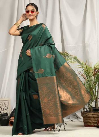 Grab These Beautiful Colored Saree Pair With Blouse.These Saree And Blouse Are Fabricated On Soft Silk.Its Beautified With Wevon Copper Jari Pallu Butti Designer Work.