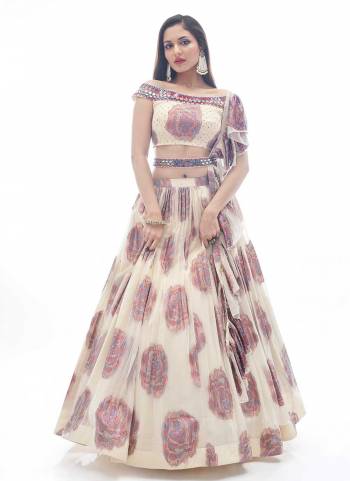 For A Designer Look,Grab These Lehenga in Fine Colored.These Blouse is Fabricated On Jacquard  Pair With Jacquard Lehenga And Jacquard  Dupatta.Its Beautified With Designer Work.