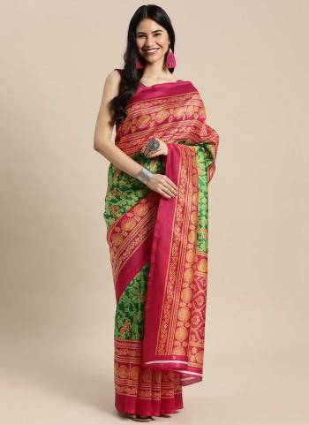 Grab These Casual Wear Saree in Fine Colored.These Saree And Blouse Are Fabricated On Art Silk.Its Beautified With Designer Printed Work.