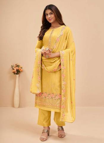 For A Bold And Beautiful Look, Grab These Suit in Fine Colored.These Top And Dupatta is Fabricated On Georgette Pair With Dull Santoon Bottom.Its Beautified With Multy Thread,Jari,Sequance Embroidery Work.