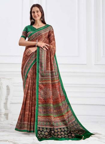 Grab These Saree in Fine Colored Pair With Blouse.These Saree And Blouse Are Fabricated On Crepe.Its Beautified With Fancy Designer Printed Work.