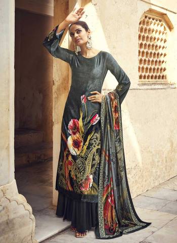 Grab These Beautiful Colored Suit.These Top is Fabricated On Velvet Pair With Pashmina Bottom And Velvet Dupatta.Its Beautified With Designer Digital Printed Work.