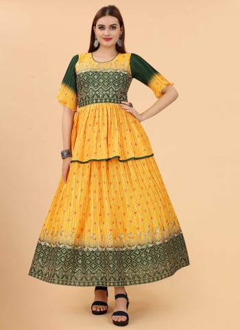 Grab These Beautiful Looking Long Kurti.Its Come With Silk Fabric With Foil Printed,Mirror Work.