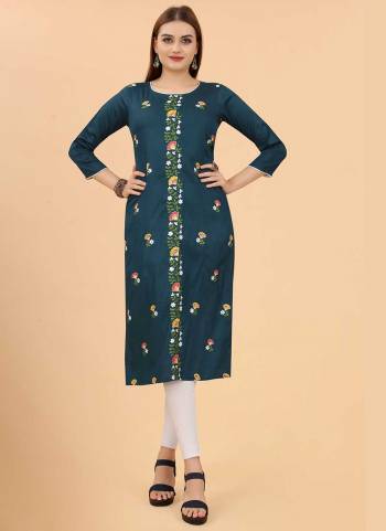 Grab These Beautiful Looking Readymade Kurti.These Kurti is Fabricated On Cotton.Its Beautified With Wevon,Mirror Work.