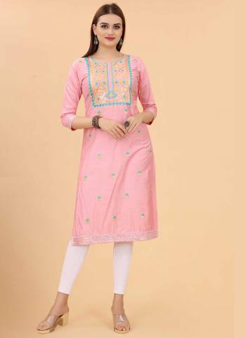 Grab These Beautiful Looking Readymade Kurti.These Kurti is Fabricated On Cotton.Its Beautified With Wevon,Mirror Work.