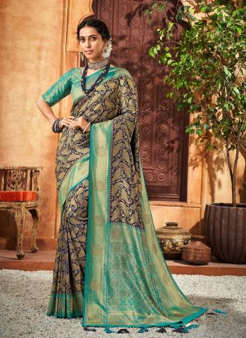 Grab These Beautiful Looking Saree in Fine Colored.These Saree And Blouse Are Fabricated On Brocade.Its Beautified With 2D Designer Weaving With Heavy Stone Work.