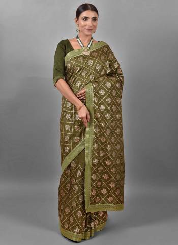 Grab These Saree in Fine Colored Pair With Blouse.These Saree is Fabricated On Poly Silk Pair With Art Slk Blouse.its Beautified With Designer Foil Printed Work.