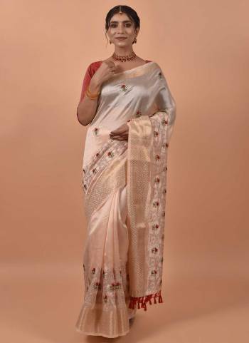 Grab These Festive Wear Saree in Fine Colored.These Saree is Fabricated On Poly Silk Pair With Art Silk Blouse.Its Beautified With Designer Embroidery Work.