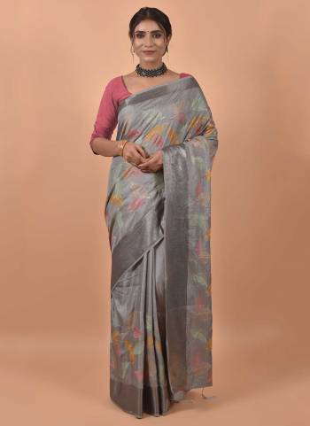 Grab These Festive Wear Saree in Fine Colored.These Saree is Fabricated On Satin Pair With Art Silk Blouse.Its Beautified With Designer Embroidery Work.