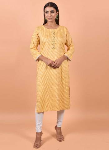 Grab These Beautiful Looking Readymade Kurti.These Kurti is Fabricated On Cotton.Its Beautified With Printed With Embroidery Work.