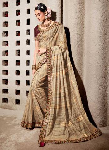 Attrective Looking These Festive Wear Saree in Fine Colored.These Saree is Fabricated On Khadi Silk Pair With Phantom Silk Blouse.Its Beautified With Designer Printed,Resham,Jari Embroidery Work.