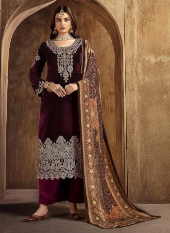 Attrective Looking These Summer Special Suit in Fine Colored Pair With Bottom And Dupatta.These Top And Dupatta Are Fabricated On Velvet Pair With Pashmina Bottom.Its Beautified With Heavy Designer Embroidery Work With Digital Printed Dupatta.