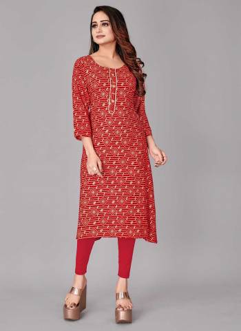 Grab These Beautiful Looking Readymade Kurti.These Kurti is Fabricated On Rayon Viscose.Its Beautified With Designer Printed With Foil Printed.