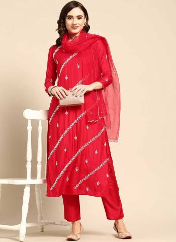 This Trendy yet Attractive Poduct Look Stylish Effortlessly. Made To Accentuate Any Body Type. This Fine Color Muslin Kurta, Trouser And Organza Fabricted Dupatta Enhance with Embroidery,Stone Work.