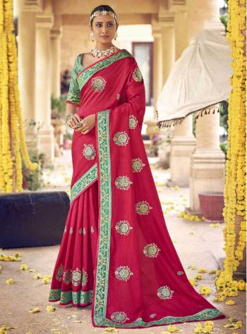 Grab These Party Wear Saree in Fine Colored.These Saree Are Dola Silk And Blouse is Fabricated On Banarasi.Its Beautified With Designer Embroidery,Stone Work.