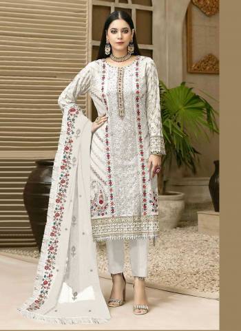 Attrective These Designer Suit in Fine Colored Pair With Bottom And Dupatta.These Top Are Faux Georgette And Dupatta Are Fabricated On Nazneen Pair With Santoon Bottom.Its Beautified With Santoon Inner.Its Beautified With Heavy Designer Embroidery Work.