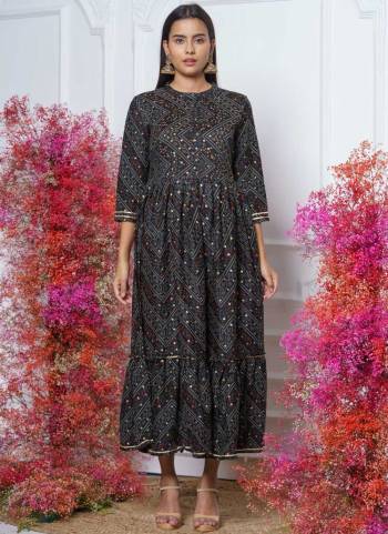 This Trendy yet Readymade Kurti Are Attractive Poduct Look Stylish Effortlessly. This Fine Color Rayon Fabriced with Bandhani Printed With Embroidery Work.