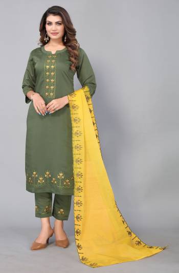 Grab These Readymade Suit in Fine Colored Pair With Bottom And Dupatta.These Top And Bottom Are Fabricated On Chinon Pair With Organza Dupatta.Its Beautified With Heavy Designer Thread,Sequance Embroidery Work.