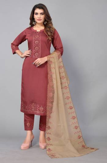 Grab These Readymade Suit in Fine Colored Pair With Bottom And Dupatta.These Top And Bottom Are Fabricated On Chinon Pair With Organza Dupatta.Its Beautified With Heavy Designer Thread,Sequance Embroidery Work.