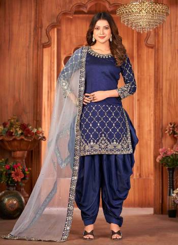 Grab These Designer Patiyala Suit in Fine Colored Pair With Bottom And Dupatta.These Top Are Art Silk And Dupatta Are Fabricated On Net Pair With Santoon Bottom.Its Beautified With Santoon Inner.Its Beautified With Heavy Designer Thread,Mirror Embroidery Work.