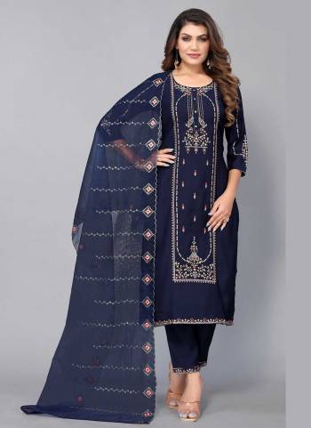 Grab These Readymade Suit in Fine Colored Pair With Bottom And Dupatta.These Top And Bottom Are Fabricated On Poly Rayon Pair With Organza Dupatta.Its Beautified With Heavy Designer Thread Embroidery Work.