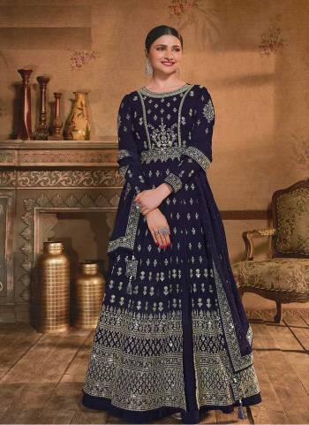 Attrective These Anarkali Suit in Fine Colored Pair With Bottom And Dupatta.These Top And Dupatta Are Georgette And Pair With Santoon Bottom.Its Beautified With Santoon Inner.Its Beautified With Heavy Designer Embroidery Work.