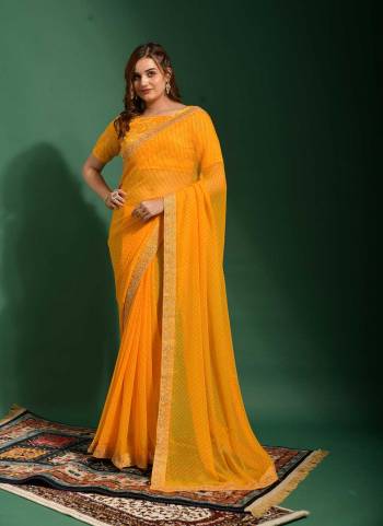 Attrective Look These Saree in Fine Colored.These Saree Are Chiffon And Blouse is Art Silk Fabricated.Its Beautified With Bandhani Printed, Embroidery Work Border,Blouse.