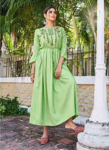 Grab These Beautiful Looking Readymade Long Kurti.These Long Kurti is Fabricated On Rayon Lurex.Its Beautified With Designer Embroidery Work.