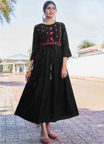 Grab These Beautiful Looking Readymade Long Kurti.These Long Kurti is Fabricated On Rayon Lurex.Its Beautified With Designer Embroidery Work.