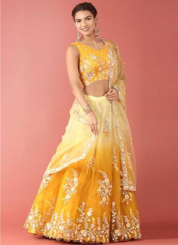 Garb This Partywear Fine Color Heavy Designer Choli Fabric Are Net And Lahenga Net And Dupatta Net In Fabricated Beautified With Attrective Embroidery Work. Buy Now.