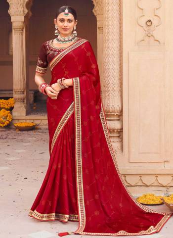 Attrective Looking These Saree in Fine Colored pair With Blouse.These Saree is Fabricated On Satin Chiffon Pair With Phantom Silk Blouse.Its Beautified With Lesar Cutting Foil,Jari, Resham,Mirror  Embroidery Work.