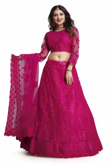 For A Designer Look,Grab These Lehenga Choli in Fine Colored.These Lehenga Choli And Dupatta Are Fabricated On Net Pair.Its Beautified With Fancy Designer Thread Embroidery,Stone Work.