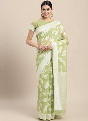 Look These Fancy Partywear Saree in Fine Colored.These Saree And Blouse is Fabricated On Chanderi Cotton Pair.Its Beautified With Weaving Jacquard Designer.