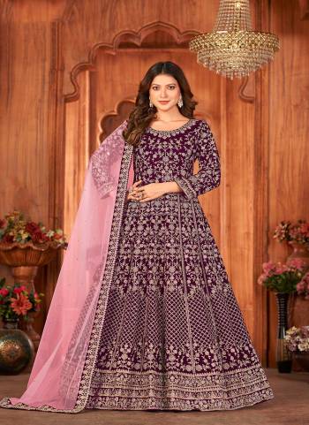 Grab These Anarkali Suit in Fine Colored Pair With Bottom And Dupatta.These Top Are Velvet And Dupatta Are Fabricated On Net Pair With Santoon Bottom.Its Beautified With Santoon Bottom.Its Beautified With Heavy Designer Embroidery Work.