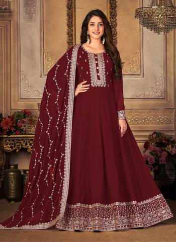 Grab These Anarkali Suit in Fine Colored Pair With Bottom And Dupatta.These Top And Dupatta Are Fabricated On Faux Georgette Pair With Santoon Bottom.Its Beautified With Santoon Bottom.Its Beautified With Heavy Designer Embroidery Work.