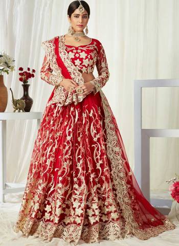 For A Designer Look,Grab These Lehenga Choli in Fine Colored.These Lehenga And Blouse Are Fabricated On Net Pair With Net Dupatta.Its Beautified With Designer Cut Work,Badla Embroidery Work.