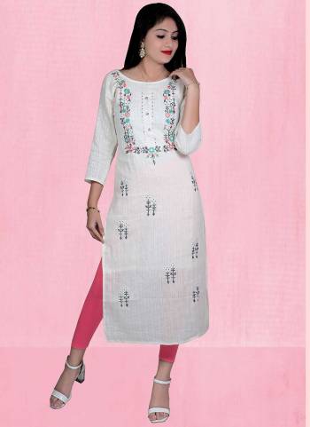 Attrective This Readymade Long Kurti In Fine Color Fabricated On Khadi Cotton Beautified With Wevon Designer With Embroidery Work. It Is Light In Weight And Easy To Carry All Day Long. 