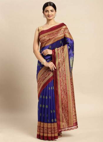 Look These Saree in Fine Colored.These Saree And Blouse is Fabricated On Art Silk.Its Beautified With Designer Printed.