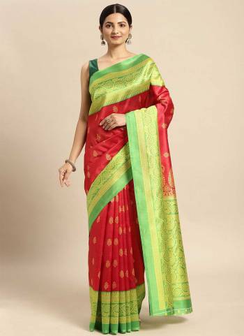 Look These Saree in Fine Colored.These Saree And Blouse is Fabricated On Art Silk.Its Beautified With Designer Printed.