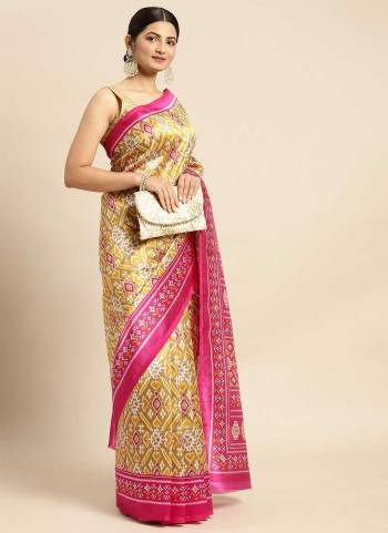 Look These Saree in Fine Colored.These Saree And Blouse is Fabricated On Art Silk.Its Beautified With Designer Printed.