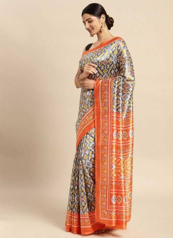 Look These Saree in Fine Colored.These Saree And Blouse is Fabricated On Art Silk.Its Beautified With Designer Printed.