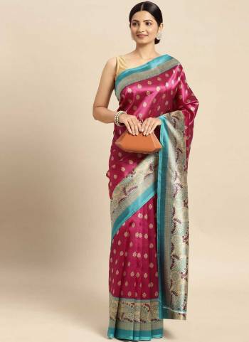 Look These Saree in Fine Colored.These Saree And Blouse is Fabricated On Art Silk.Its Beautified With Designer Printed.