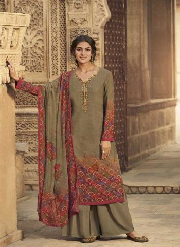 Attrective Looking These Suit in Fine Colored Pair With Bottom And Dupatta.These Top Are French Crape And Dupatta Are Fabricated On Georgette Pair With Crape Bottom.Its Beautified With Designer Digital Printed With Embroidery Work.