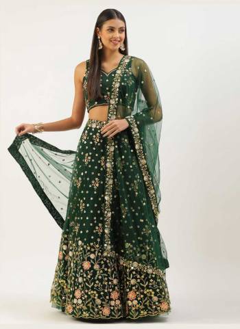 Garb This Partywear Fine Color Heavy Designer Choli Fabric Are Net And Lahenga Net And Dupatta Net In Fabricated Beautified With Attrective Sequance Embroidery Work. Buy Now.