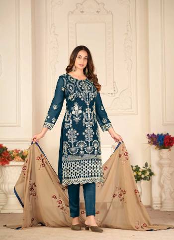 Grab These Suit in Fine Colored Pair With Bottom And Dupatta.These Top Are Georgette And Dupatta Are Fabricated On Georgette Pair With Santoon Bottom.Its Beautified With Heavy Designer Thread,Sequance Embroidery Work.